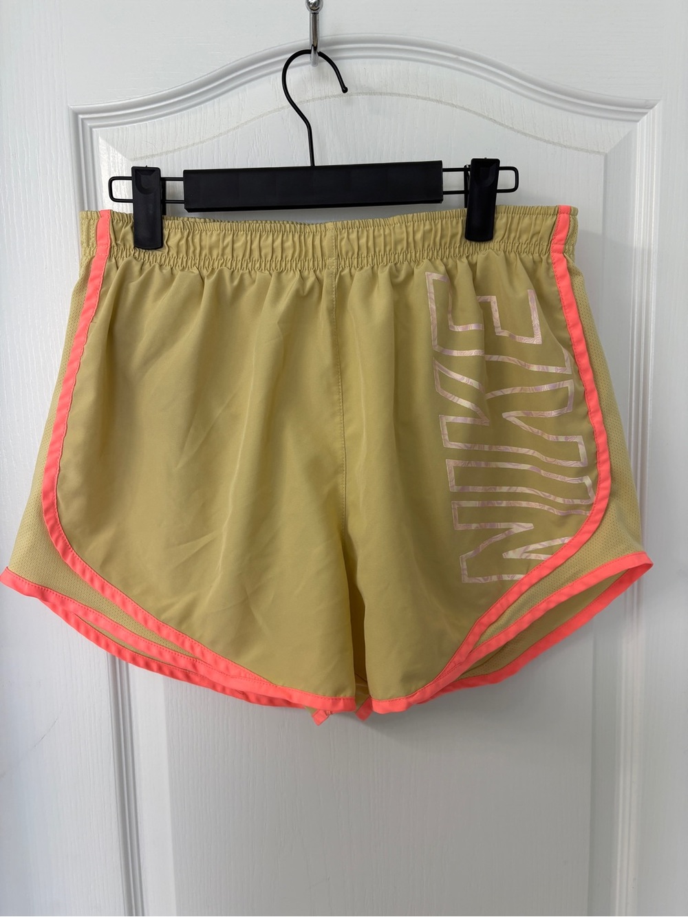 Nike Gold Running Short Size Large